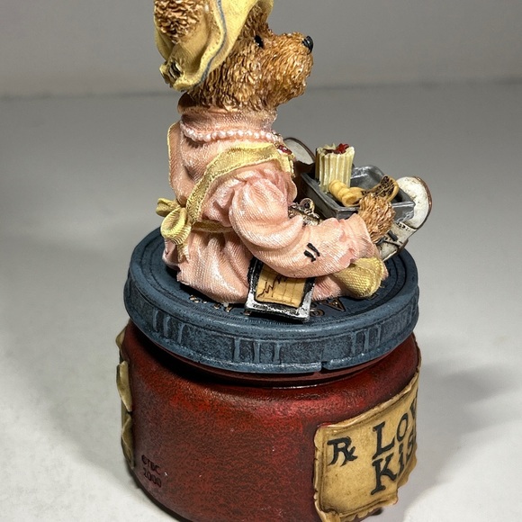 The Boyd’s Bear Collection RX Love & Kisses Nurse Music Box YOU’VE GOT A… - Picture 6 of 14